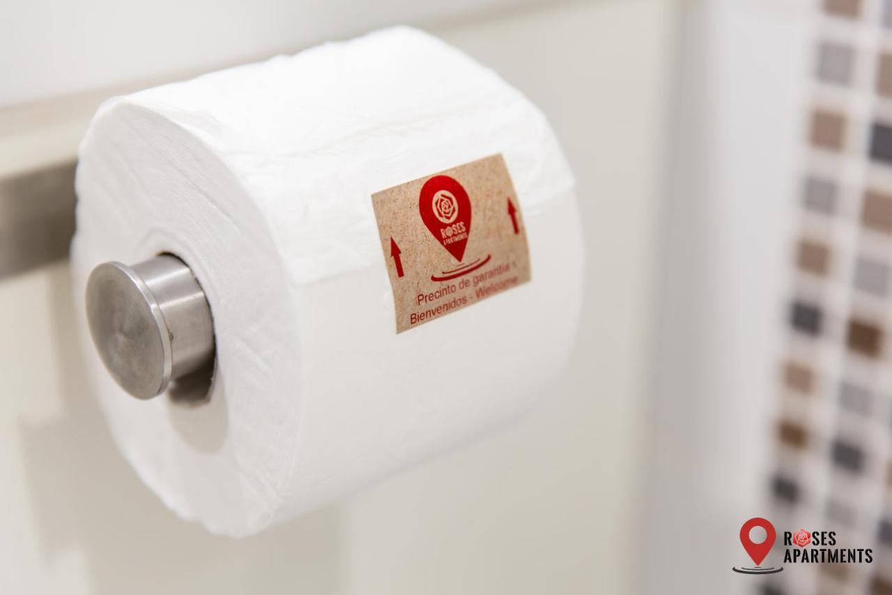 Roses Apartments Red Loft Vista Mar Lateral Εξωτερικό φωτογραφία
